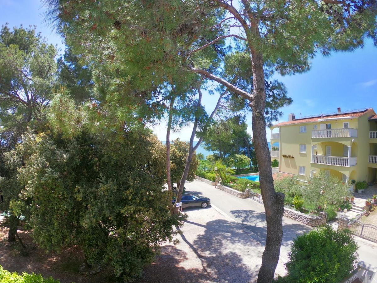 Apartments Stanko Petrcane Exterior foto